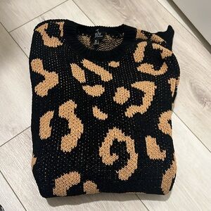 Derek Heart Black Brown Animal Print Cheetah Leopard Pullover Knit Sweater Top